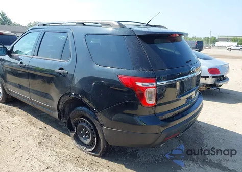 2014 Ford Explorer z USA, uszkodzony, nr VIN 1FM5K8B85EGA16576